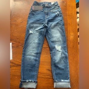 No Boundries Capri Jeans. NWT.  Size 3